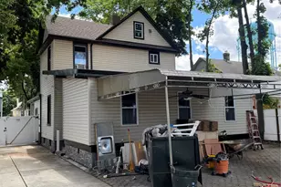 29 Elm Ave, Hempstead, NY 11550 - Photo 2