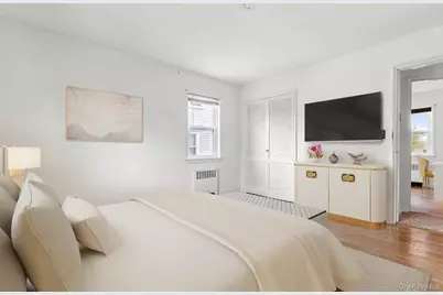 233 Woodland Avenue, Yonkers, NY 10703 - Photo 12