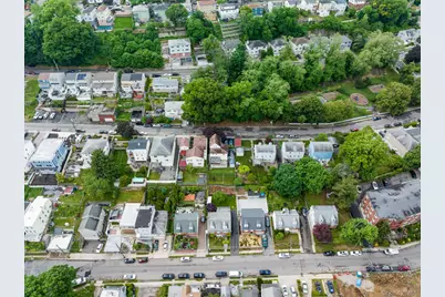 233 Woodland Avenue, Yonkers, NY 10703 - Photo 32