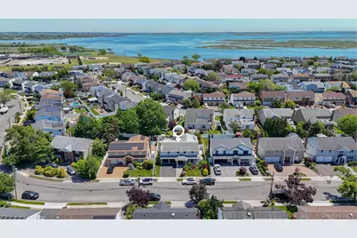 3929 Carrel Boulevard, Oceanside, NY 11572 - Photo 36
