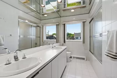 3929 Carrel Boulevard, Oceanside, NY 11572 - Photo 18