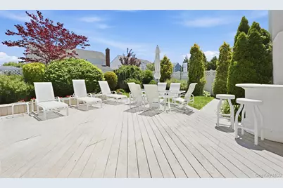 3929 Carrel Boulevard, Oceanside, NY 11572 - Photo 30