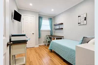 47 Newtown Avenue, Selden, NY 11784 - Photo 12