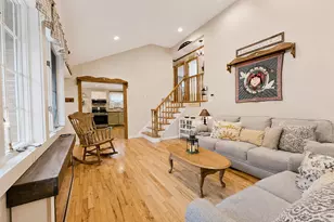 47 Newtown Ave, Selden, NY 11784 - Photo 4