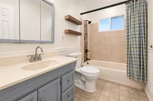 47 Newtown Ave, Selden, NY 11784 - Photo 10