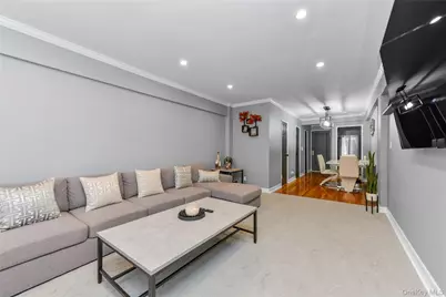 70 Locust Avenue #504B, New Rochelle, NY 10801 - Photo 4