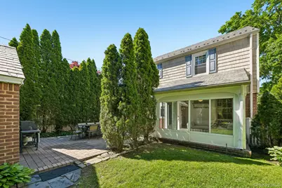 131 Floral Parkway, Floral Park, NY 11001 - Photo 38