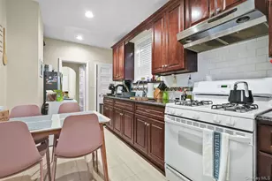 85-29 123rd St, Kew Gardens, NY 11415 - Photo 22