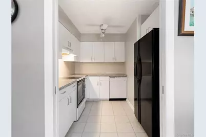 7-25 166 Street #6A, Whitestone, NY 11357 - Photo 10