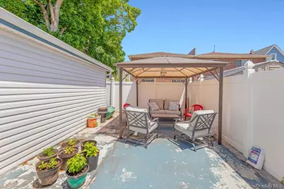 105-23 Remington Street, Jamaica, NY 11435 - Photo 20
