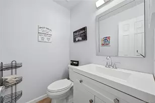 10 Weatherstone Way, Smithtown, NY 11787 - Photo 18