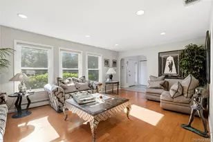 10 Weatherstone Way, Smithtown, NY 11787 - Photo 6