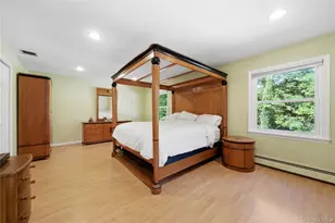 10 Weatherstone Way, Smithtown, NY 11787 - Photo 26