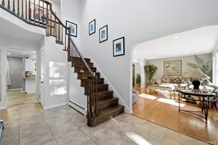 10 Weatherstone Way, Smithtown, NY 11787 - Photo 20