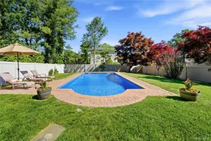 10 Weatherstone Way, Smithtown, NY 11787 - Photo 38