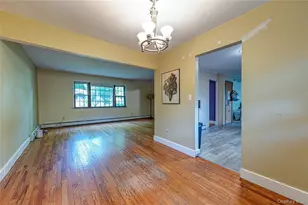 6 Glades Way, Huntington, NY 11743 - Photo 10