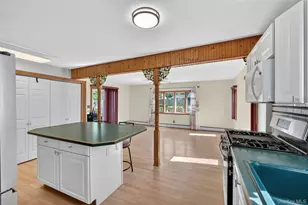 20 Glen Dr, Wappingers Falls, NY 12590 - Photo 12