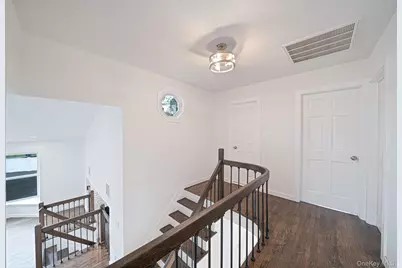 6 Barclay Drive, Coram, NY 11727 - Photo 22