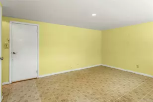 1812 Collins St, Seaford, NY 11783 - Photo 22