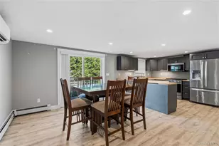 105 Sequams Ln E, West Islip, NY 11795 - Photo 26