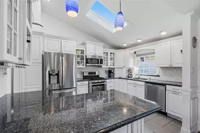 105 Sequams Lane E, West Islip, NY 11795 - Photo 8