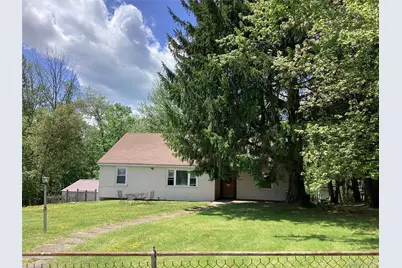 229 Pleasant Valley Road, South Fallsburg, NY 12779 - Photo 4