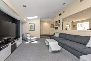 25 Linden Ln, Merrick, NY 11566 - Photo 10