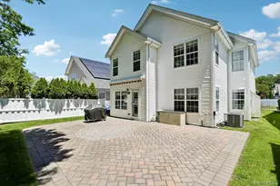 53 Madison Cir, Middle Island, NY 11953 - Photo 28