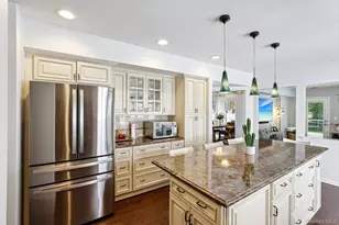 53 Madison Cir, Middle Island, NY 11953 - Photo 8