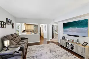 53 Madison Cir, Middle Island, NY 11953 - Photo 10