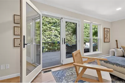 4 Parkridge Court, Huntington, NY 11743 - Photo 4