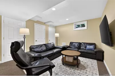 4 Parkridge Court, Huntington, NY 11743 - Photo 22