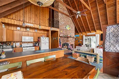 618 Monte Cristo Walk, Atlantique, NY 11706 - Photo 10