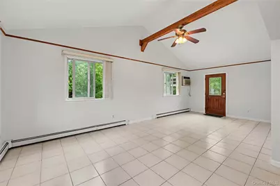 568 Manville Road #Upper R, Pleasantville, NY 10570 - Photo 16