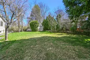 568 Manville Rd, Pleasantville, NY 10570 - Photo 32