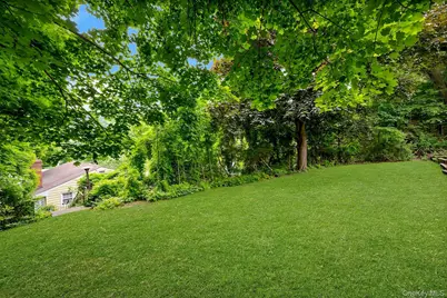 247 S Healy Avenue, Scarsdale, NY 10583 - Photo 24