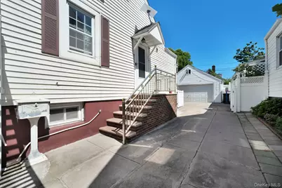 24415 85th Road, Bellerose, NY 11426 - Photo 30