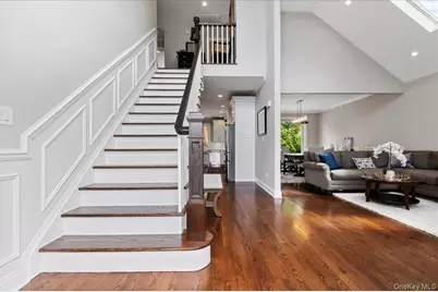 144 Cranberry Court, Melville, NY 11747 - Photo 2