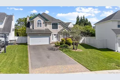 144 Cranberry Court, Melville, NY 11747 - Photo 1