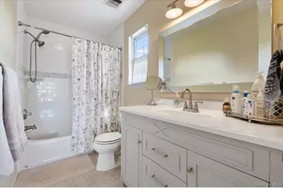 144 Cranberry Court, Melville, NY 11747 - Photo 30