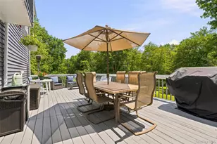 228 W Mombasha Rd, Monroe, NY 10950 - Photo 36