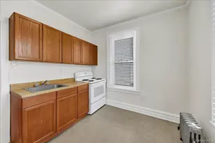 1032 Metcalf Ave, Bronx, NY 10472 - Photo 12