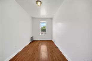 1032 Metcalf Ave, Bronx, NY 10472 - Photo 8