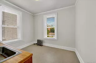 1032 Metcalf Ave, Bronx, NY 10472 - Photo 14