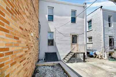 1032 Metcalf Avenue, Bronx, NY 10472 - Photo 4
