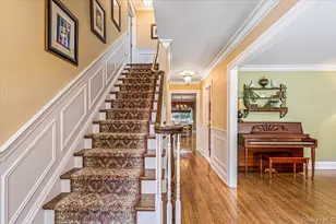 133 Chestnut St, Garden City, NY 11530 - Photo 2