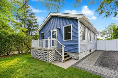 28 Weiner Street, New York, NY 10309 - Photo 1