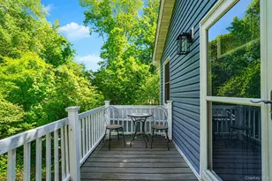 28 Weiner St, New York, NY 10309 - Photo 8