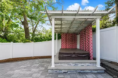 28 Weiner Street, New York, NY 10309 - Photo 22