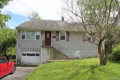 29 E Orchard Street, Nanuet, NY 10954 - Photo 1